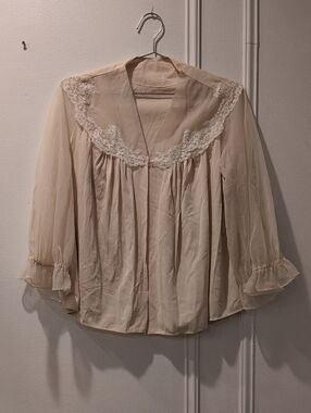 Vanity Fair Ivory Sheer Lace-Trim Blouse